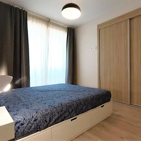 Elite 15c Apartment *